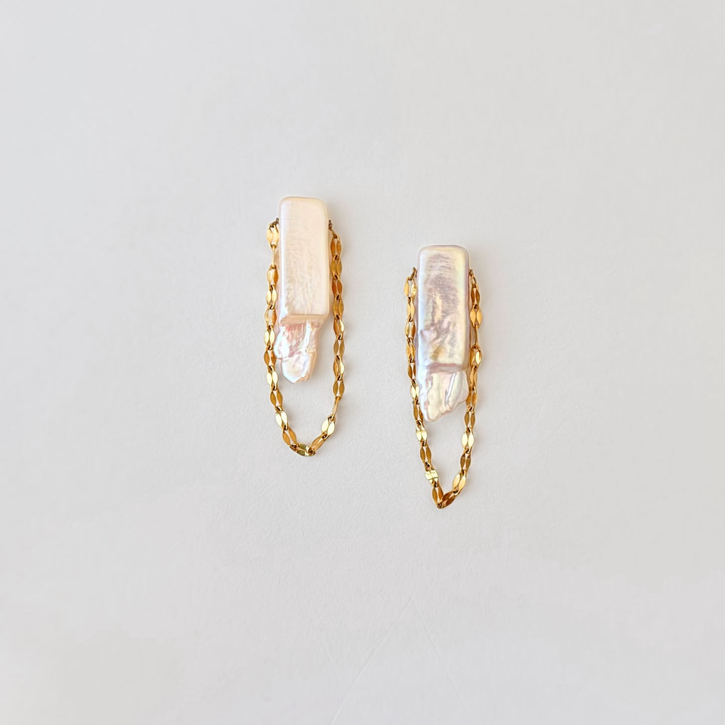 Threaded Pearl I